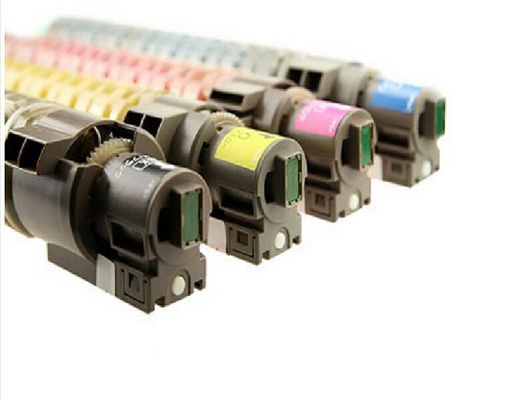 Ricoh Toner Cartridge ontworpen voor SPC810 811 printers met volledige tonercapaciteit en chip, gemaakt van AAA-kwaliteit grondstoffen.